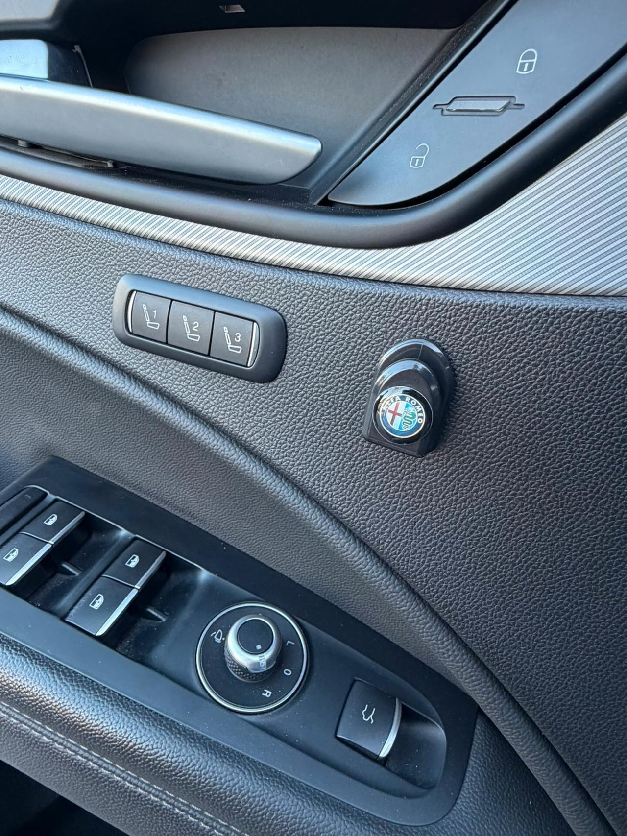 Alfa Romeo Stelvio 2.2 Turbodiesel 210 CV AT8 Q4 B-Tech