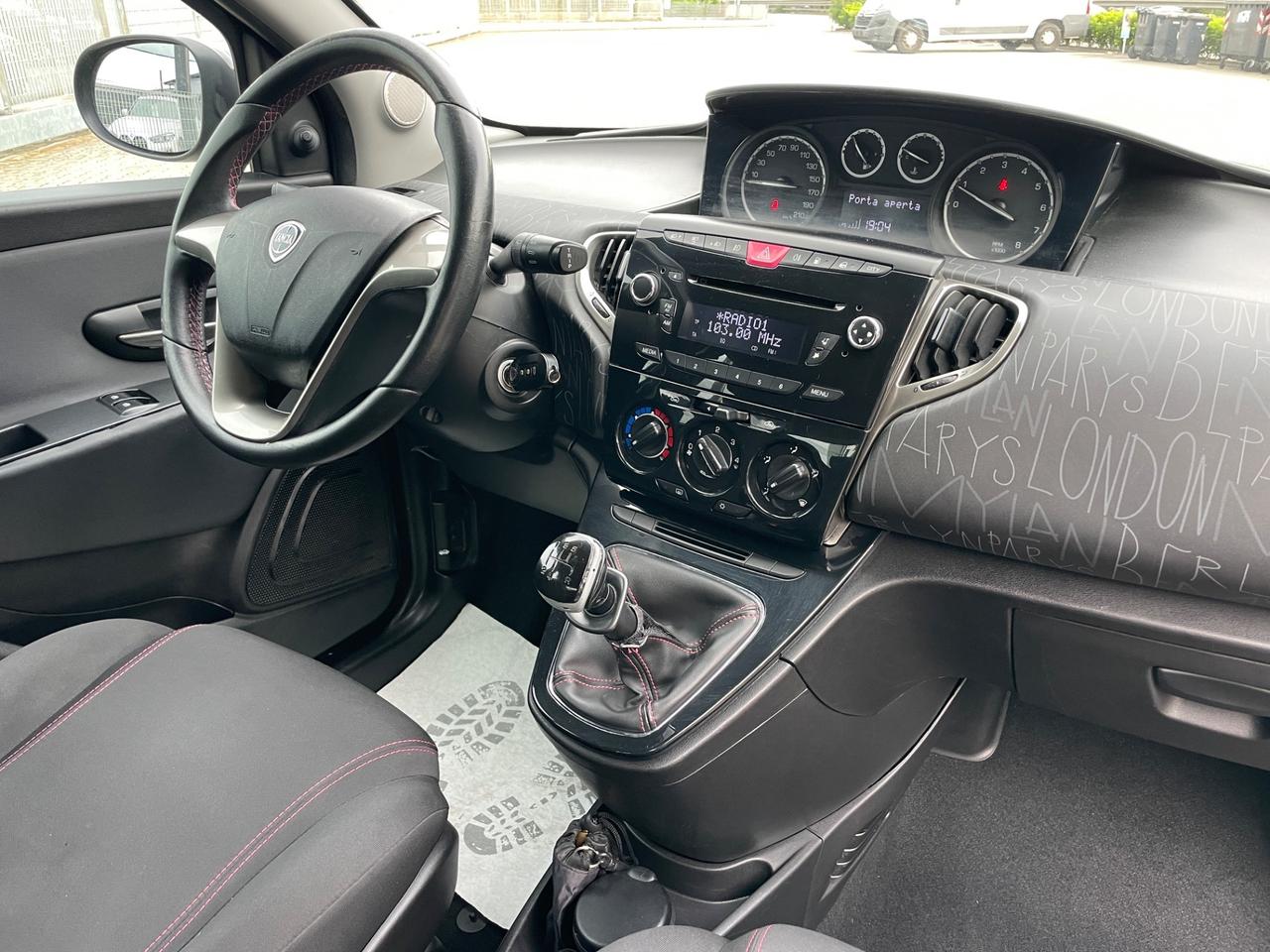 Lancia Ypsilon 1.2 69 CV 5 porte GPL Ecochic Elefantino