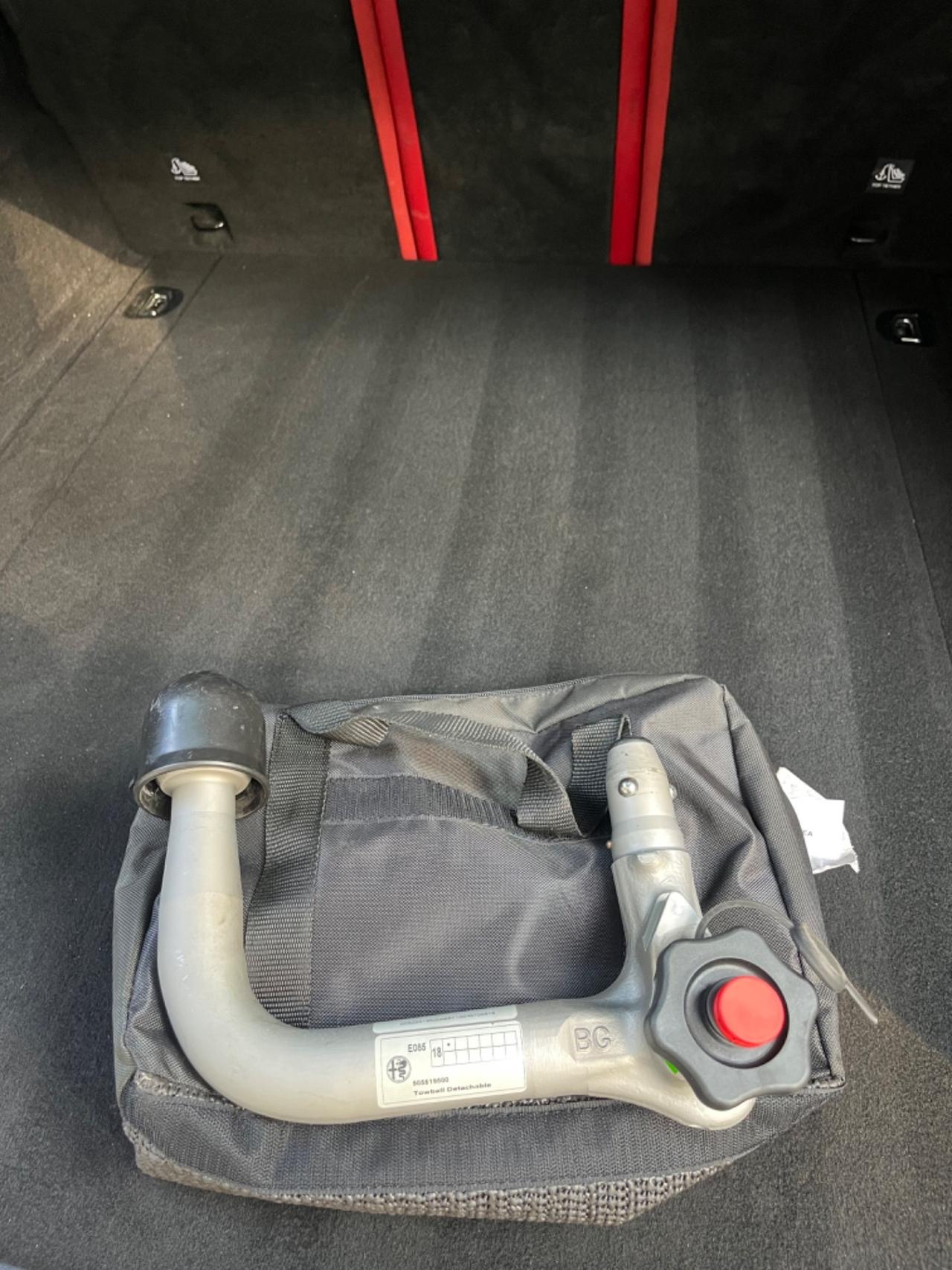 Alfa Romeo Stelvio 2.2 TOTAL BLACK 210 CV AT8 Q4 Executive