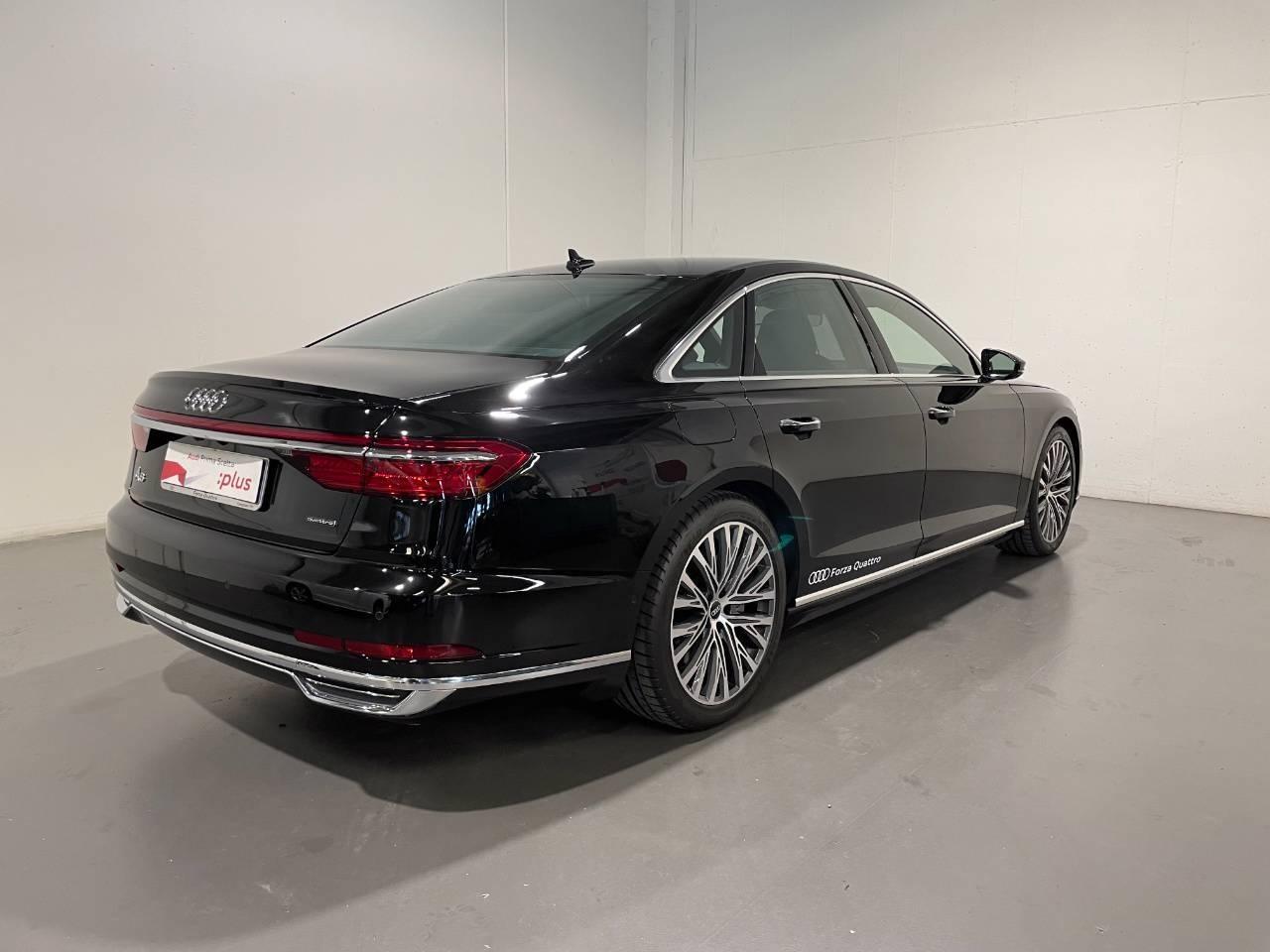 AUDI A8 60 TFSIe QUATTRO TIPTRONIC