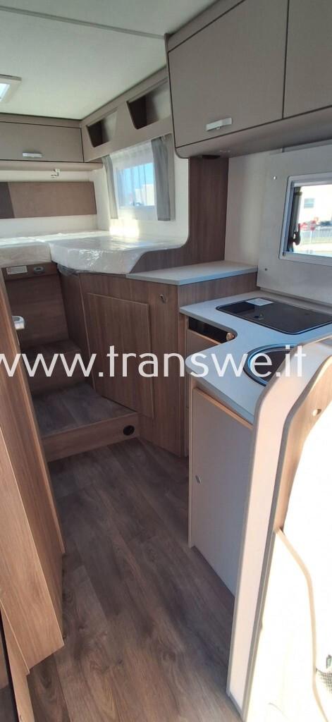 Carado I338 motorhome con letti gemelli