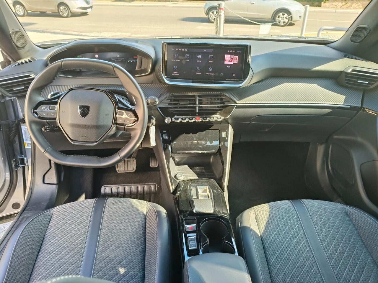 Peugeot 2008 1.5 BlueHDi 130CV EAT8 Allure