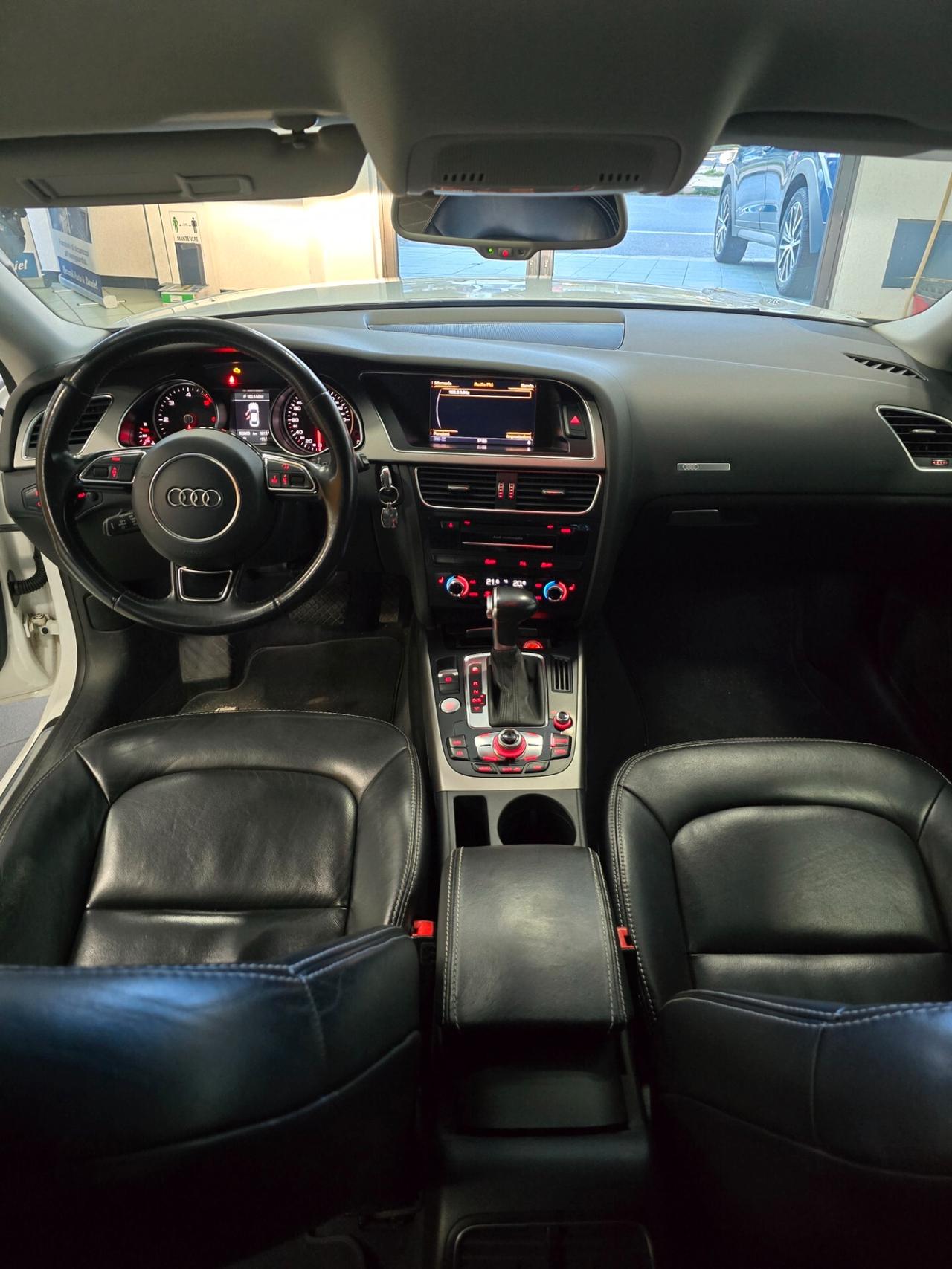 Audi A5 2.0 TDI 150 CV S line