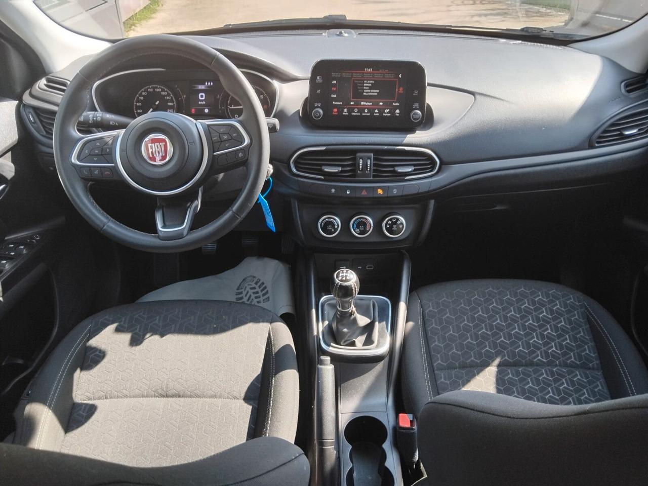 Fiat Tipo 1.0 5 porte Cross -TUA SENZA VINCOLI-