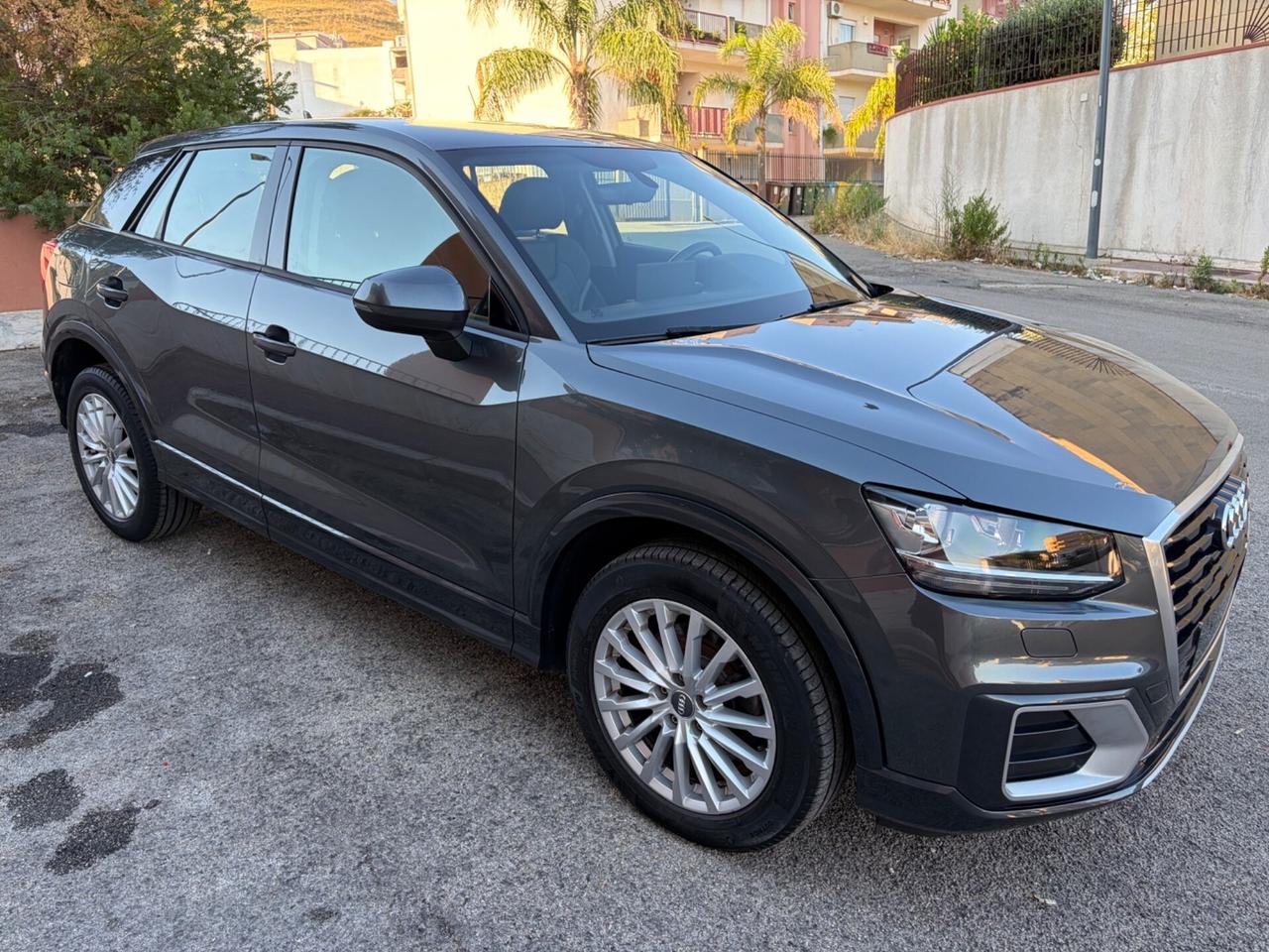 Audi Q2 1.6 TDI Design Unico proprietario