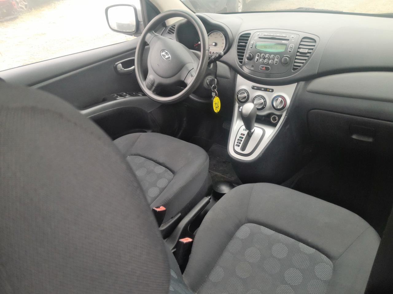 Hyundai i10 1.1 12V Active. Cambio automatico