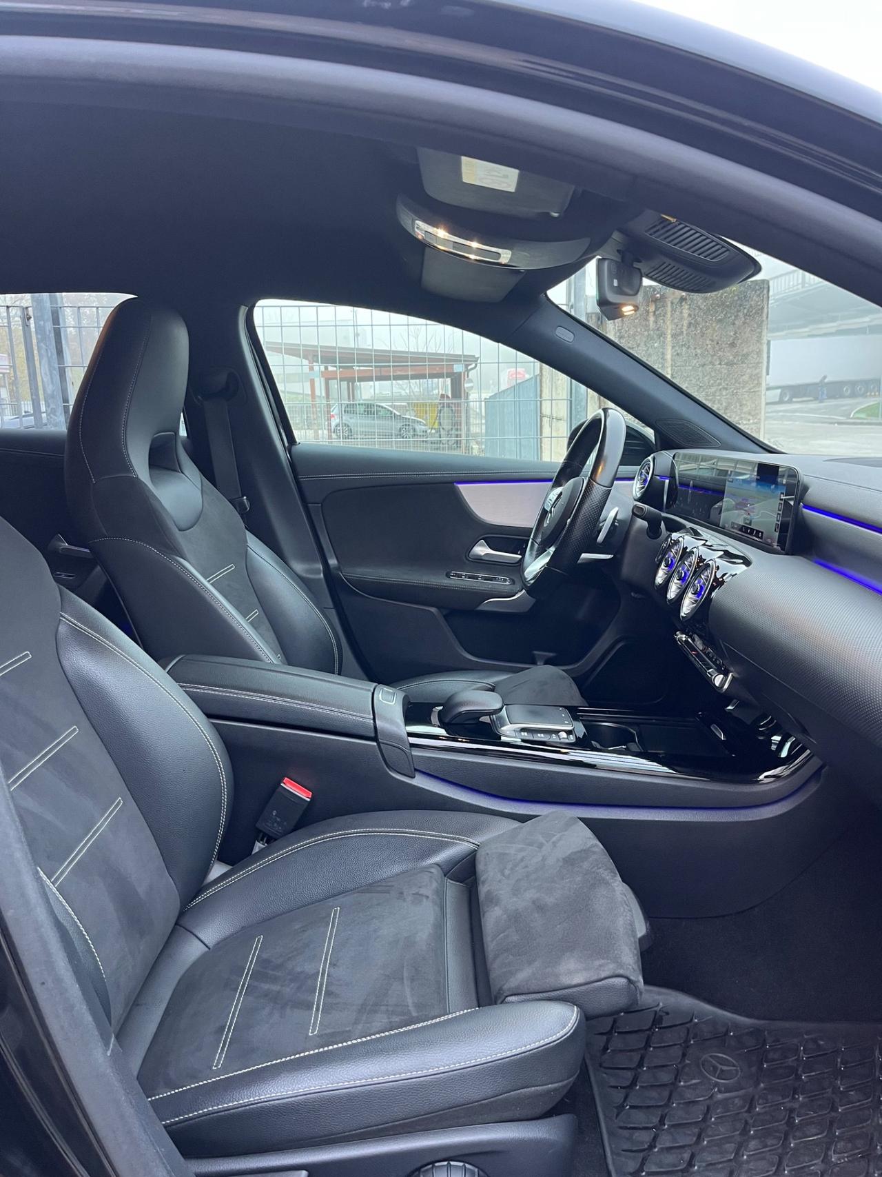 Mercedes-benz A 180 d Automatic Premium NIGHT EDITION