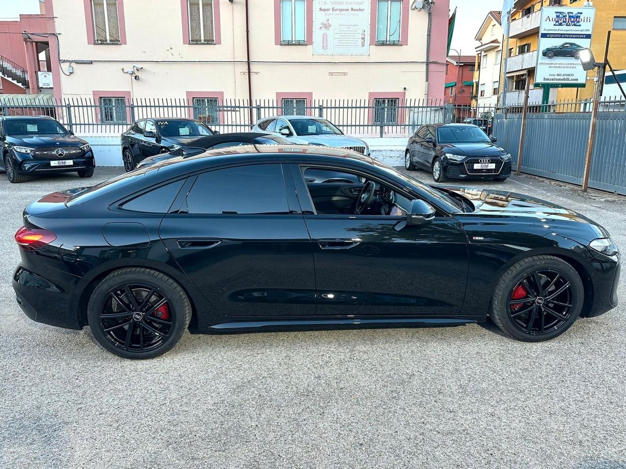 AUDI A5 LIMOUSINE QUATTRO S LINE S TRONIC 204CV