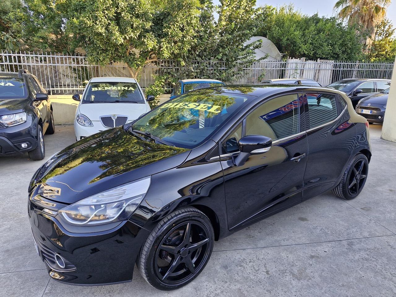 RENAULT CLIO 1.5 DIESEL 75CV C. NATIONAL 90000 KM