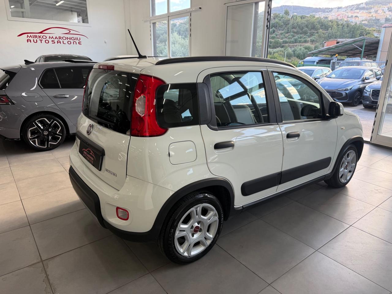 Fiat Panda 1.0 FireFly S&S Hybrid City FINANZIABILE