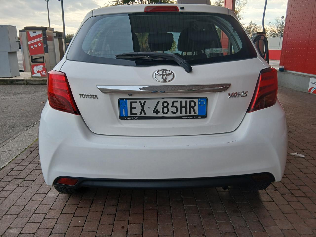 Toyota Yaris 1.0 5 porte Active Unico prop tua a € 185 mese
