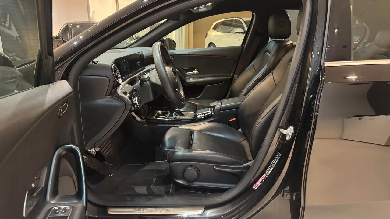 MERCEDES CLASSE A 180 D 116CV - 2019