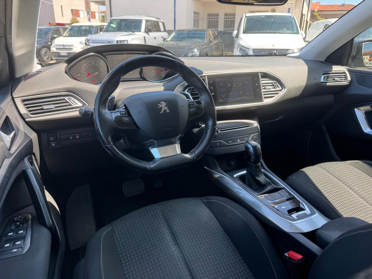 Peugeot 308 BlueHDi 130 S&S EAT6 SW Business