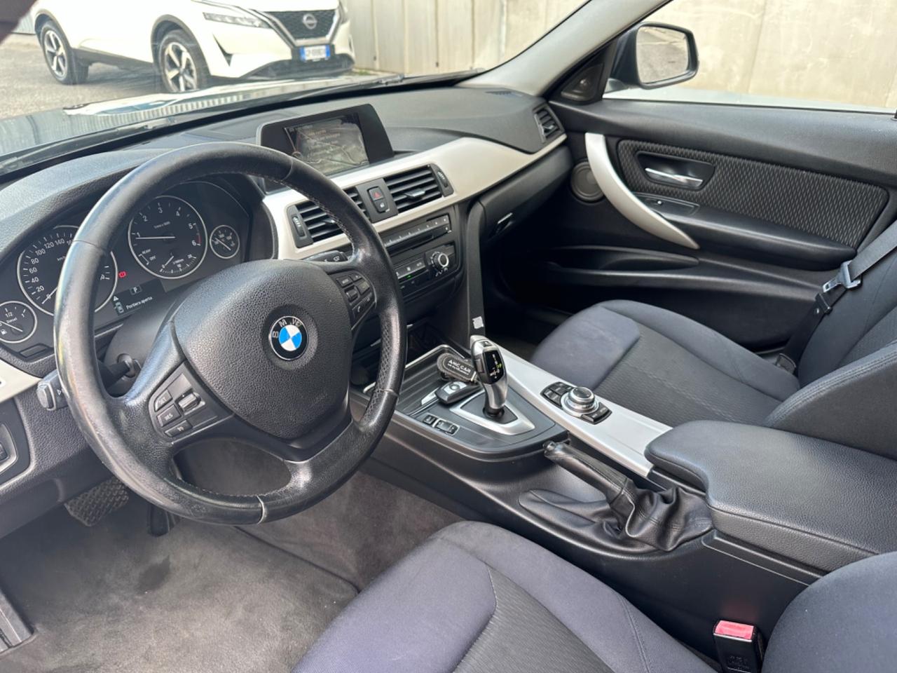 Bmw 320 320d Touring Luxury comenuovo autom