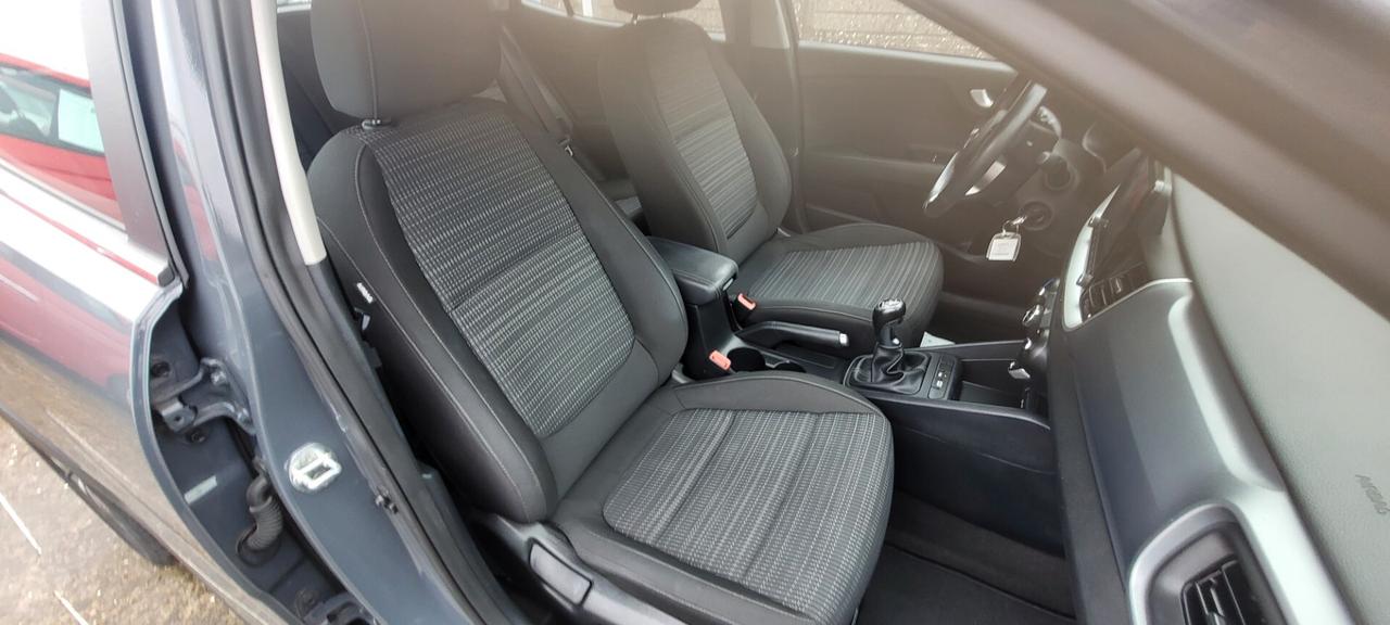 Kia Stonic 1.0 T-GDi 100 CV MHEV iMT GT Line