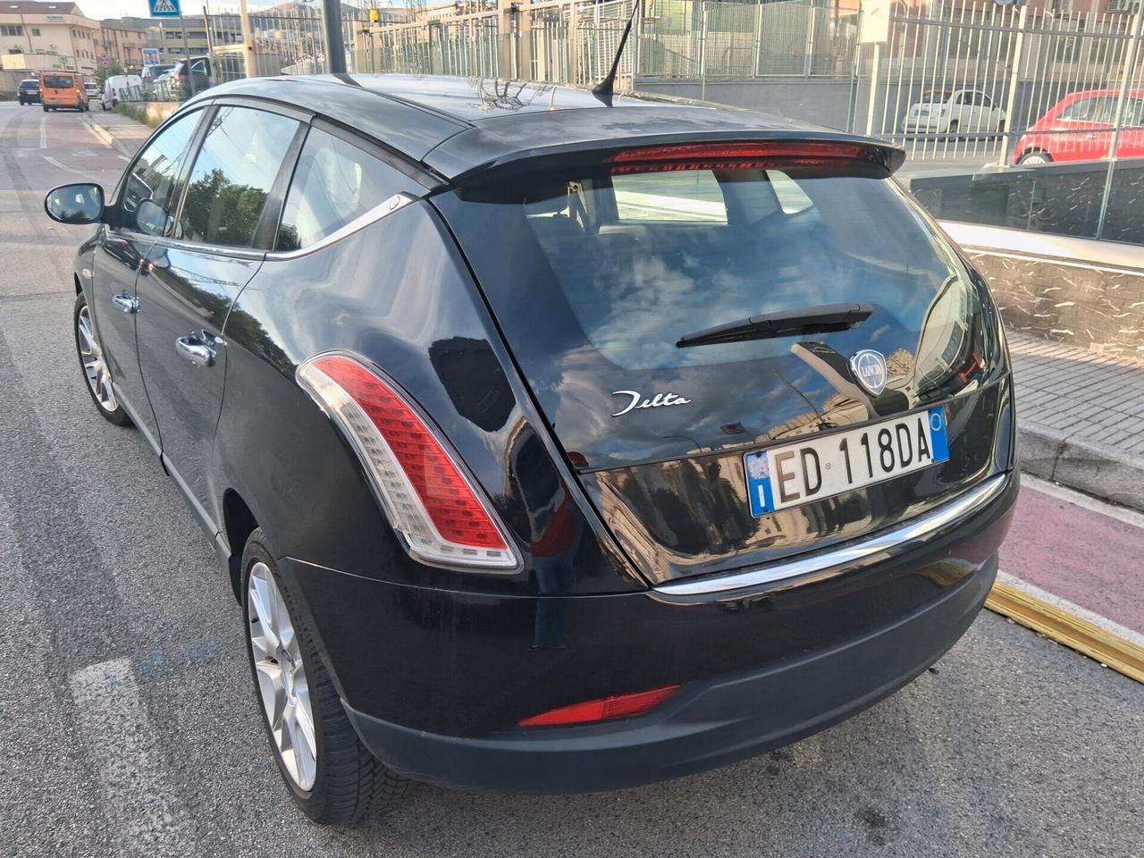 Lancia Delta 1.6 MJT DPF Selectronic Argento