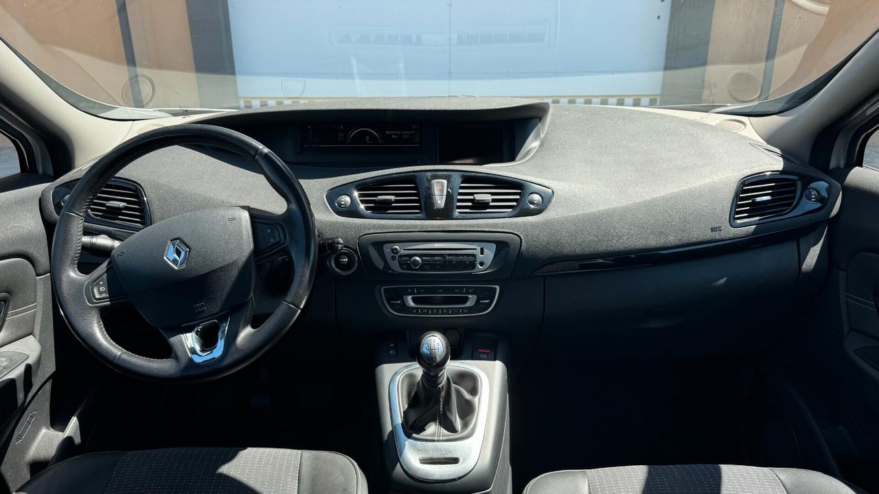 Renault Megane Scénic 1.5 dCi 110CV - 2014