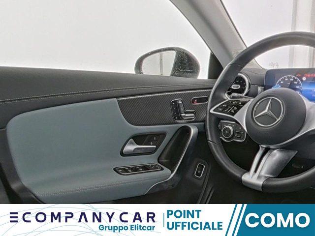 MERCEDES-BENZ CLA 180 Automatic Shooting Brake Line Advanced