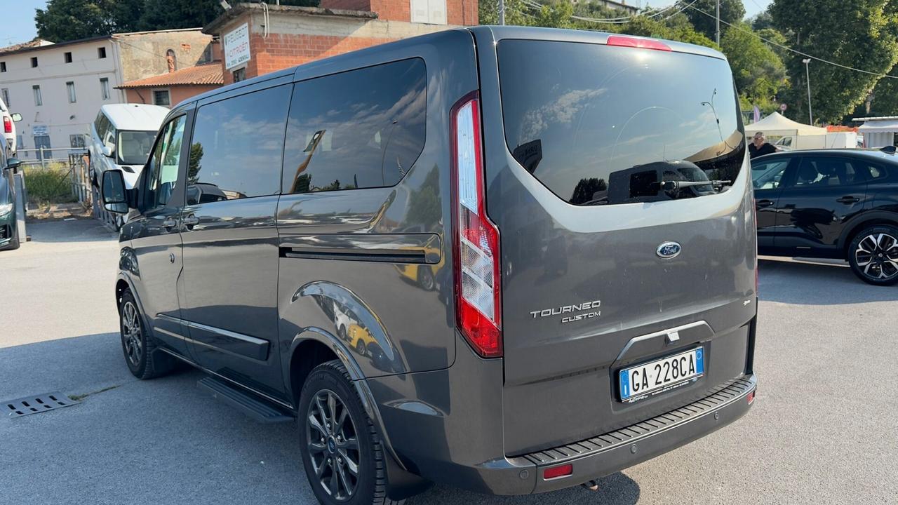 Ford Tourneo Custom 320 2.0 TDCi 185CV PC Titanium X