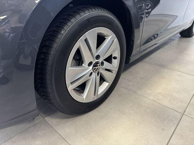 Volkswagen Golf VIII 2020 2.0 tdi Style 150cv dsg