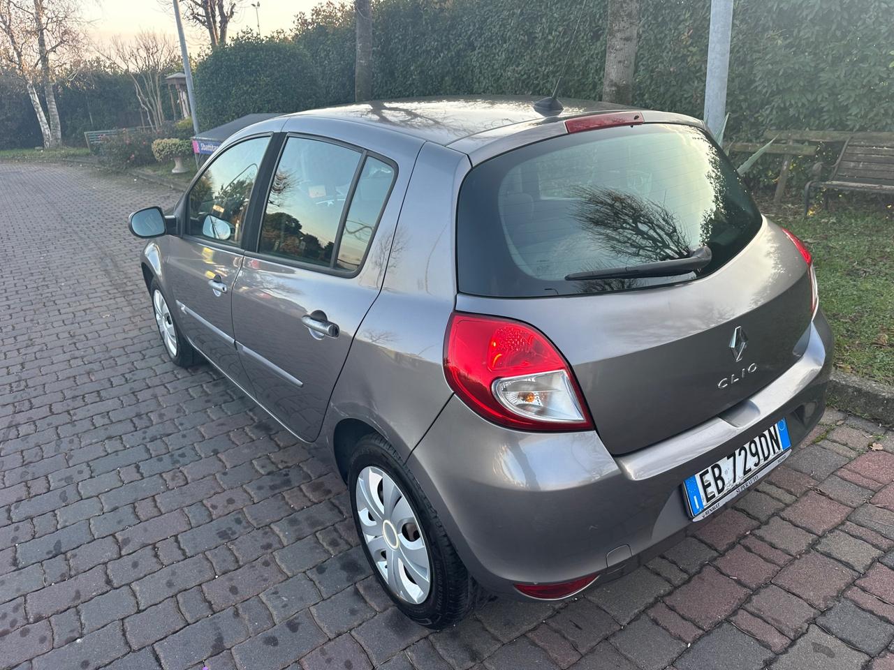 Renault Clio 1.5 diesel 2010 NEOPATENTATI