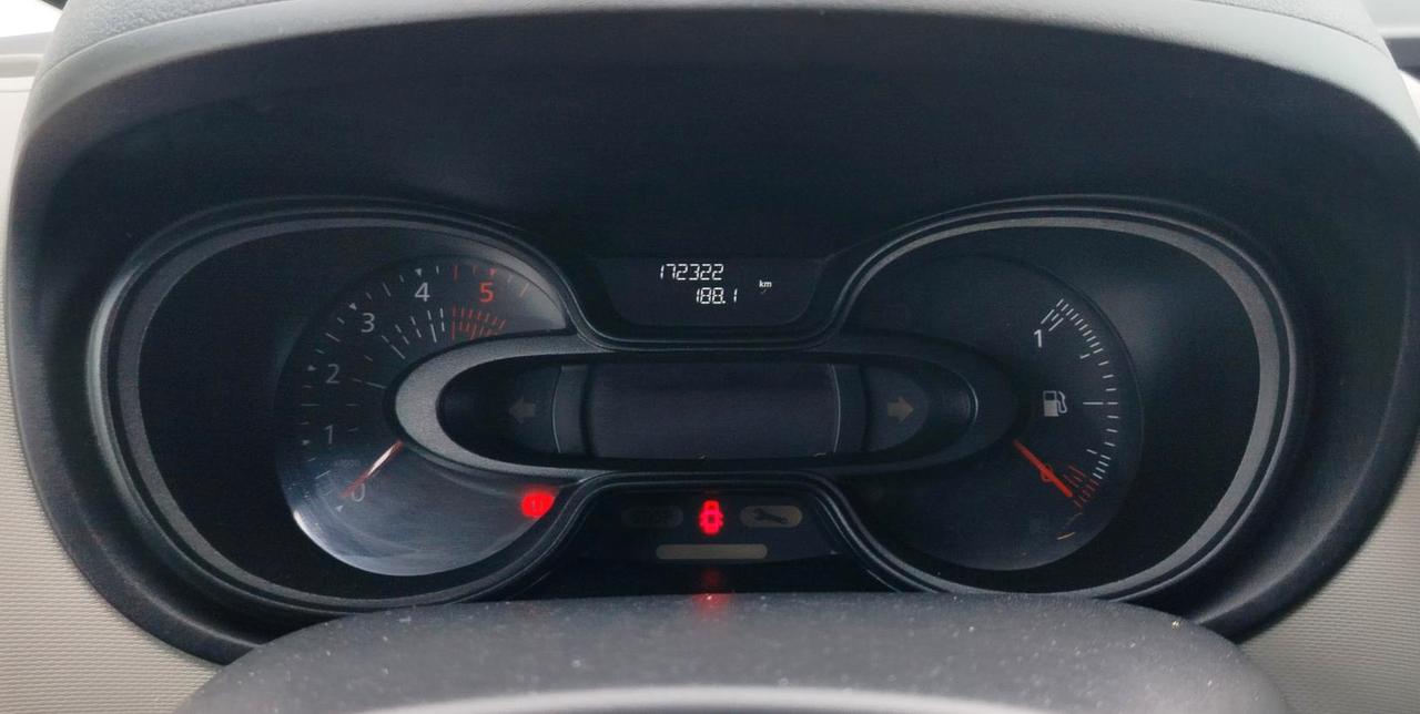 RENAULT Trafic T27 1.6 dCi 125CV Clima Zen