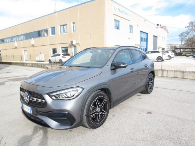 Mercedes-benz GLA 200 d Automatic Premium + TETTO