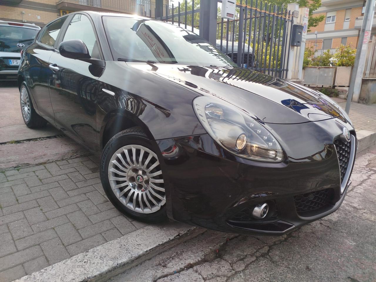 ALFA ROMEO Giulietta 1.6MJT -120cv *PREZZO VERO*UNIPRO' DISTRIBUZIONE NUOVA IN PRE CONSEGNA
