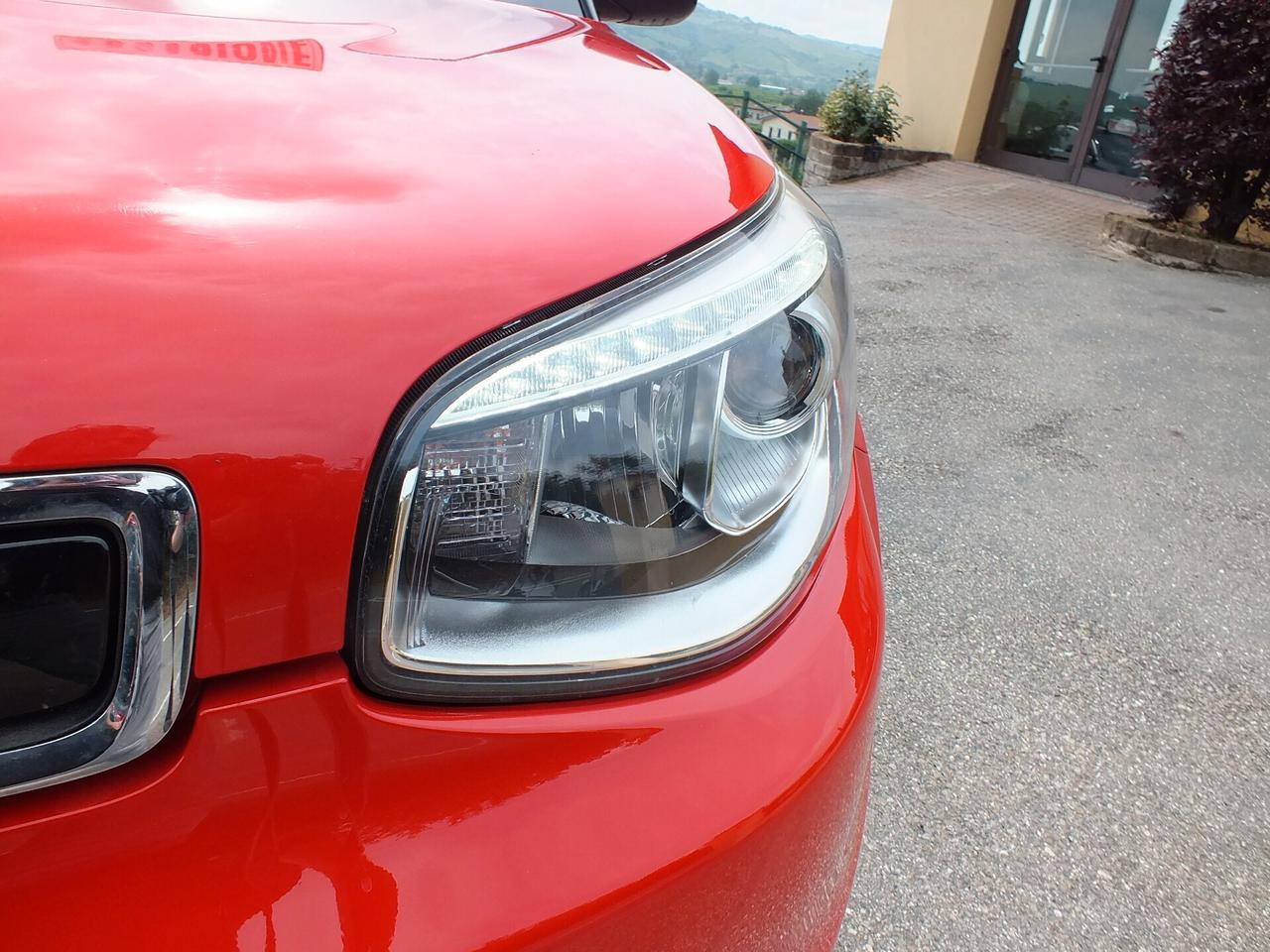 KIA SOUL 1.6 CRDi 136 CV EURO 6-RETROCAMERA-