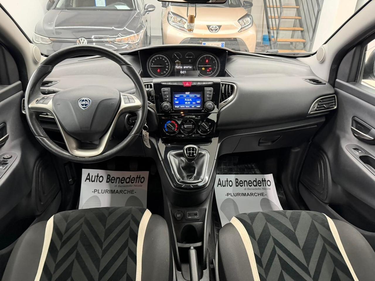 Lancia Ypsilon 1.3 MJT 95 CV S&S Gold 2016