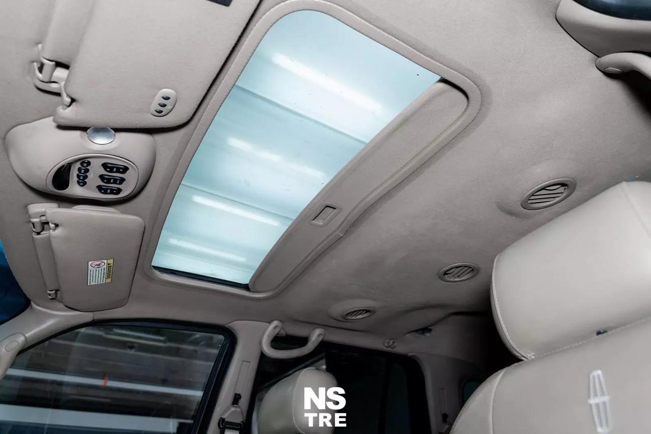 Lincoln Navigator 5.4 V8 GPL 300CV 4WD 7p.ti + barre portatutto