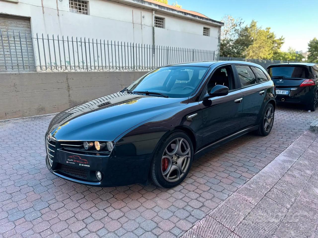 1) Alfa 159 1.9 150cv Ti e 2) 1.750 TBi berlina