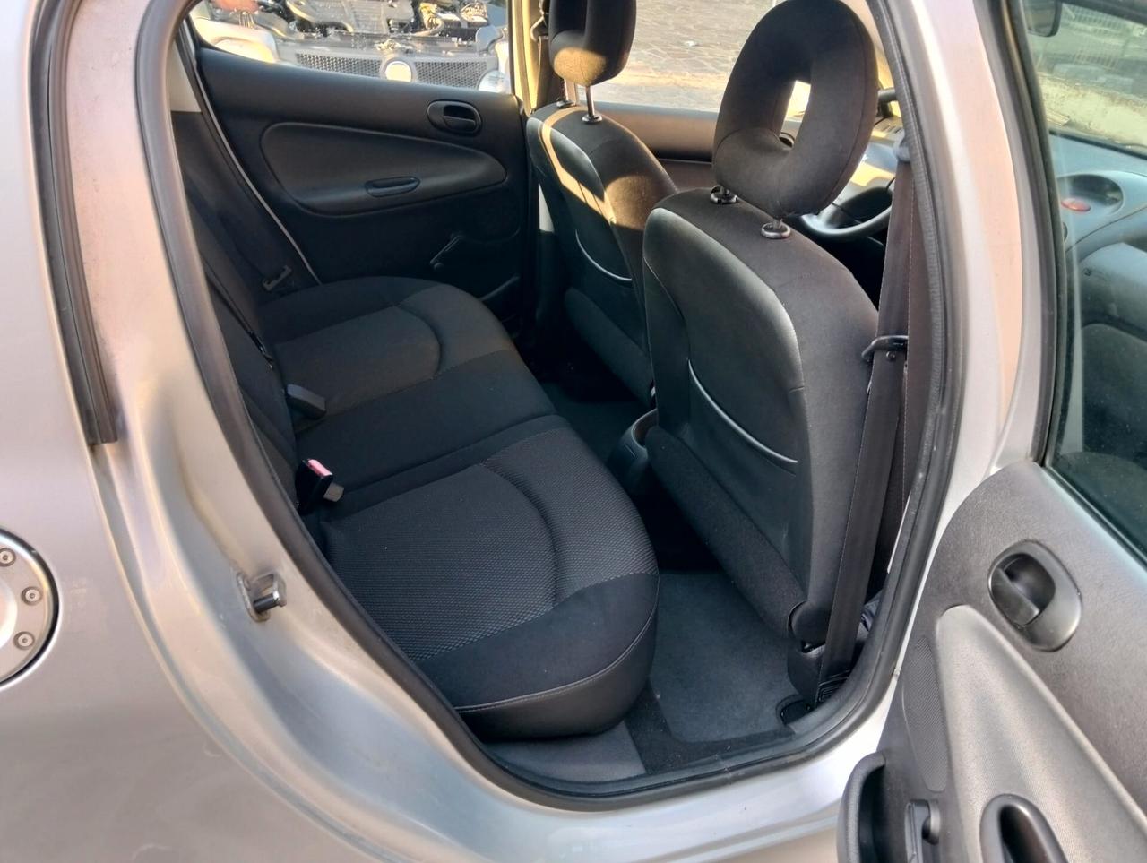 Peugeot 206 1.4 HDi 5p. Enfant Terrible