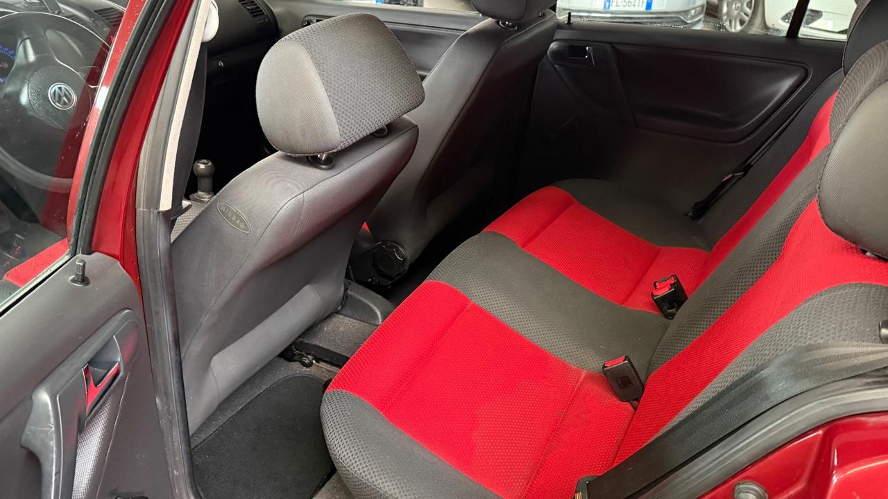 Volkswagen Polo 1.0 cat 5 porte