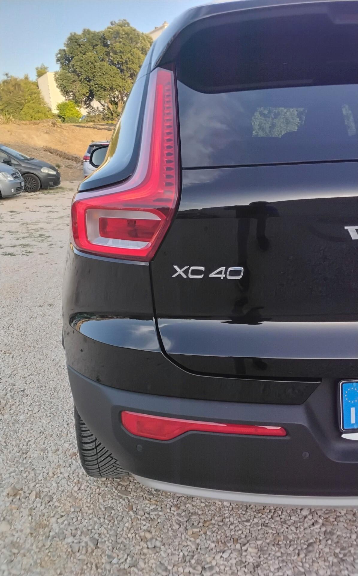 Volvo XC40 T2 Geartronic Business