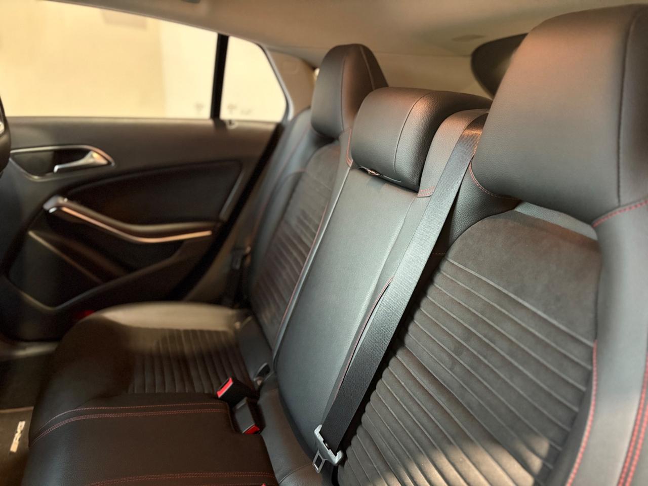 Mercedes-benz CLA 220 d S.W. 4Matic Automatic Business Extra