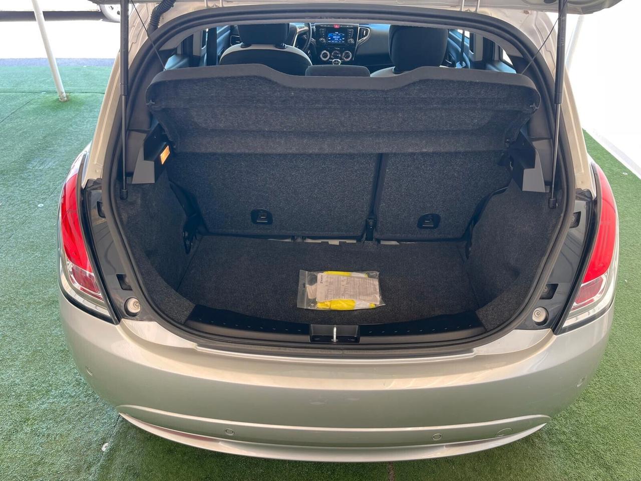 LANCIA YPSILON 1.2 BENZINA 70CV
