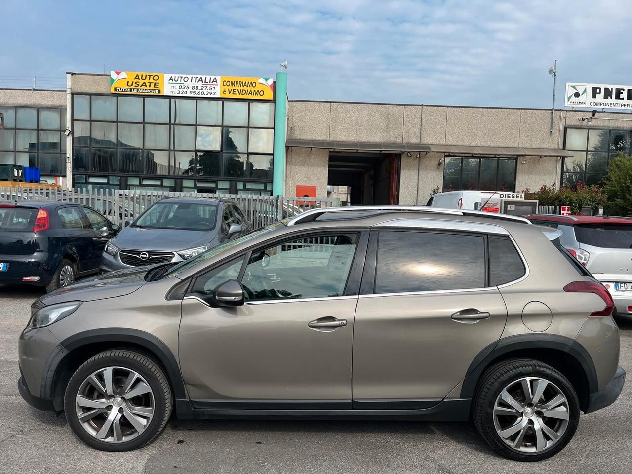 Peugeot 2008 BlueHDi 120 S&S Allure