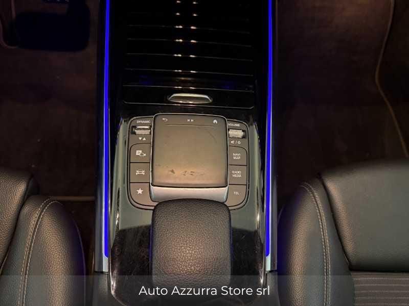 Mercedes-Benz GLA 180d Business auto *PACK NIGHT, LED, 18", PROMO AZZURRA*