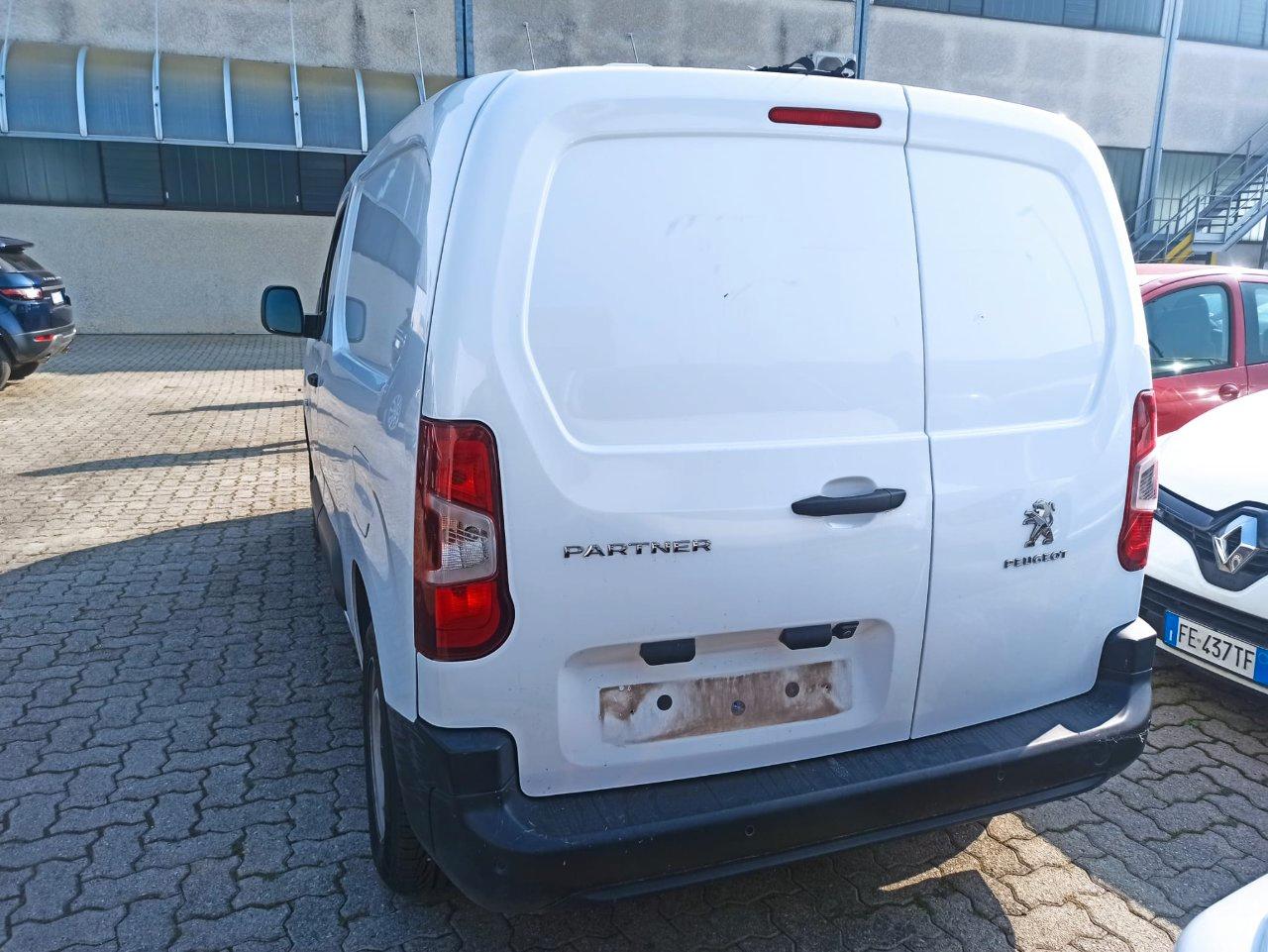 PEUGEOT Partner M 1.5 diesel 100cv S&S 3/Posti Telecamera