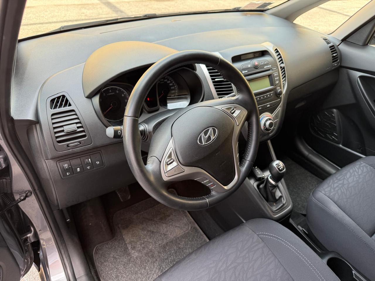 Hyundai iX20 1.4 90 CV ""SOLO 20.000 KM"" XPossible