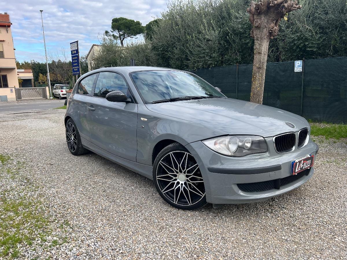 BMW - Serie 1 116d 3p 2.0 Eletta 116cv dpf