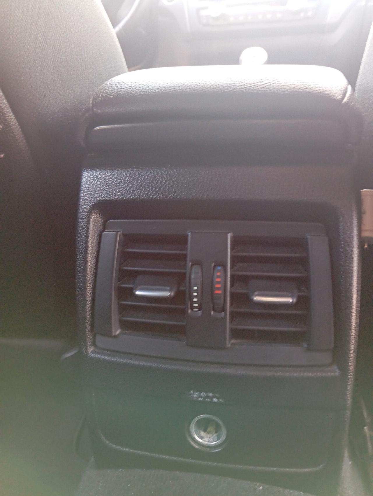 Bmw 118d 2.0 143CV cat 5 p eletta ben tenuta