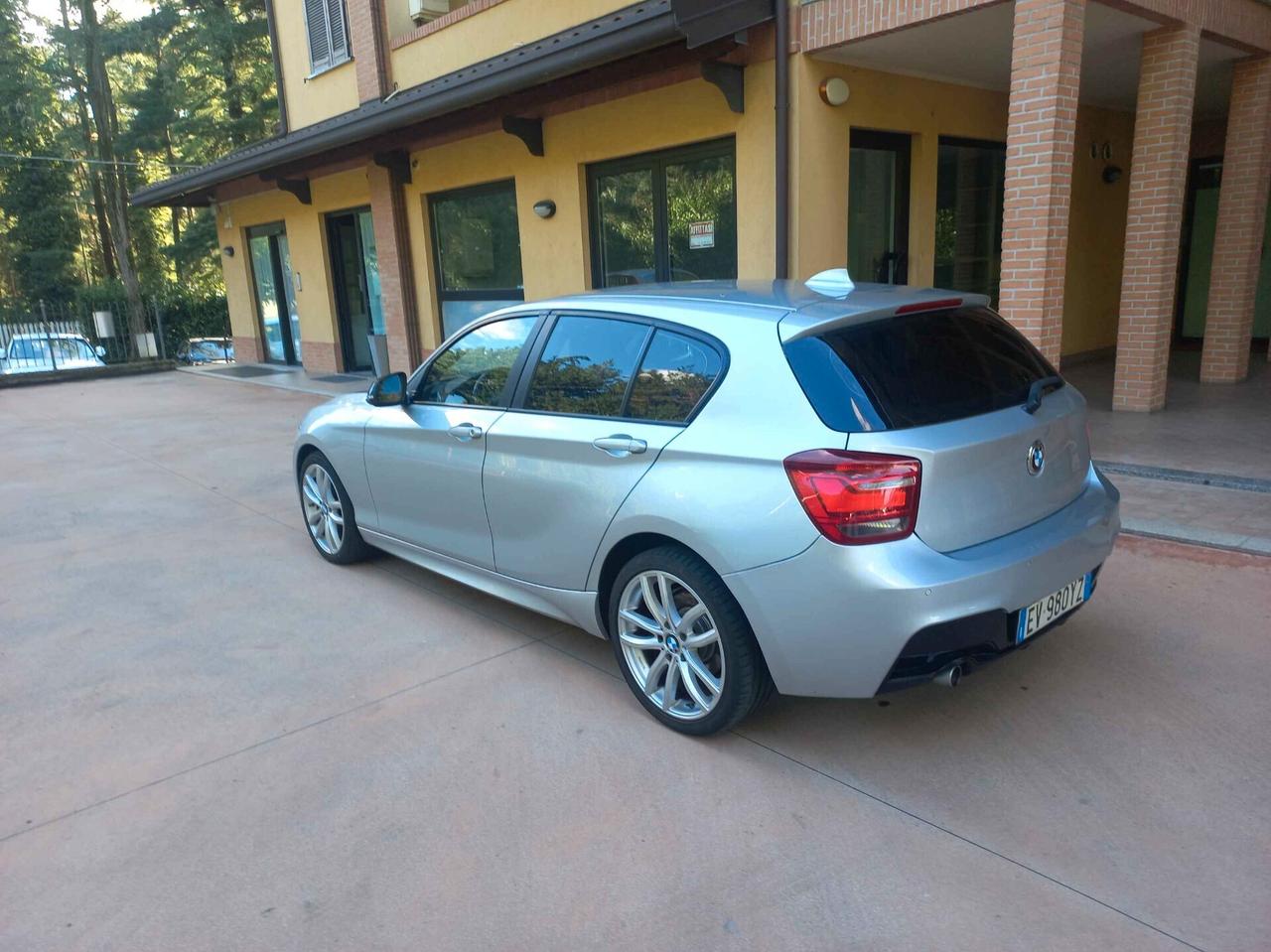 Bmw 118 118d 5p. Business