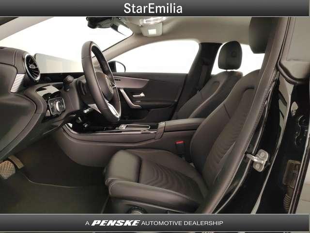 Mercedes-Benz CLA 180 CLA 180 d Automatic Shooting Brake Progressive Ad