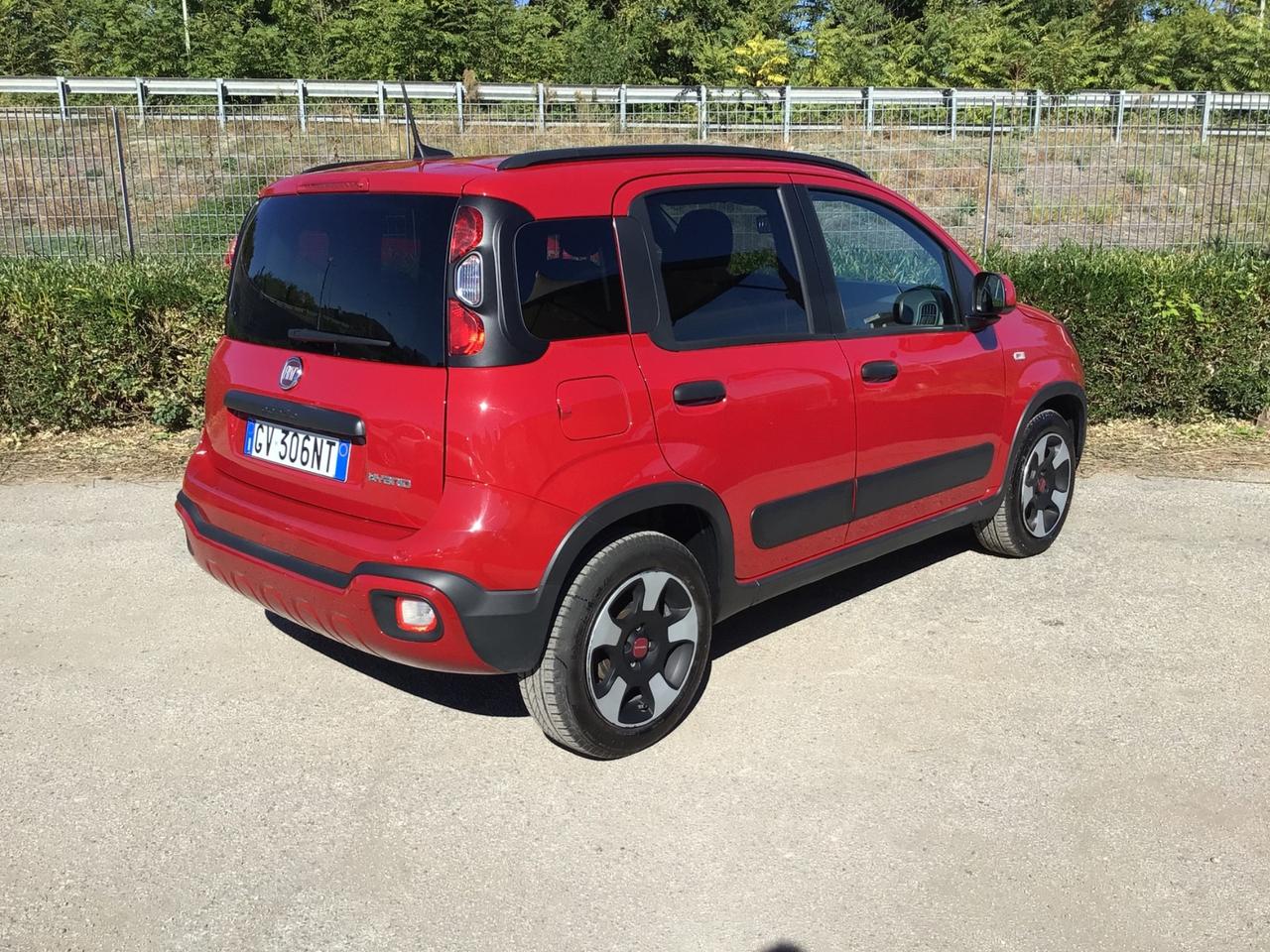 Fiat Panda Cross 1.0 70Cv firefly hybrid 5 Posti