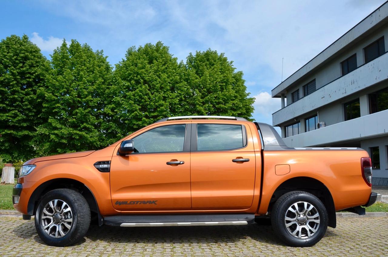 FORD RANGER 3.2 TDCI DOUBLE CAB WILDTRACK 200cv MANUALE, AUTO PRIVATA, UFF ITALIANA, SERVICE FORD, RETROCAMERA, PERMUTE