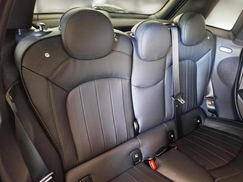 MINI COOPER YOURS AUTO 5 PORTE BERLINA