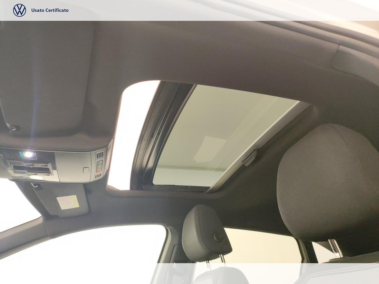 1.0 TSI R-line 110 CV DSG