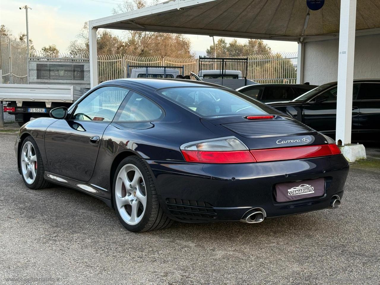 PORSCHE 911 Carrera 4S Coupé
